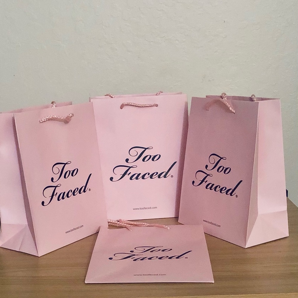 4x Too Faced Gift Bag